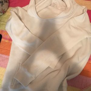 White oh so soft hoodie zyia